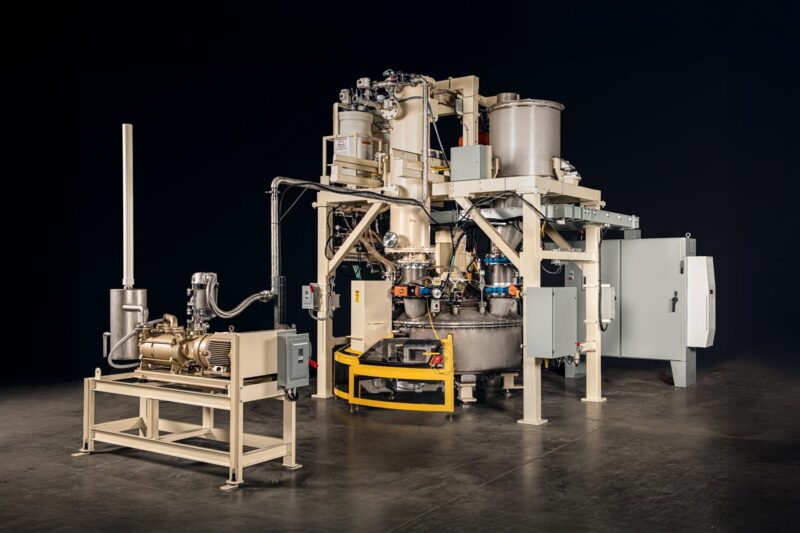 Eagle's Vacuum Paste Mixer